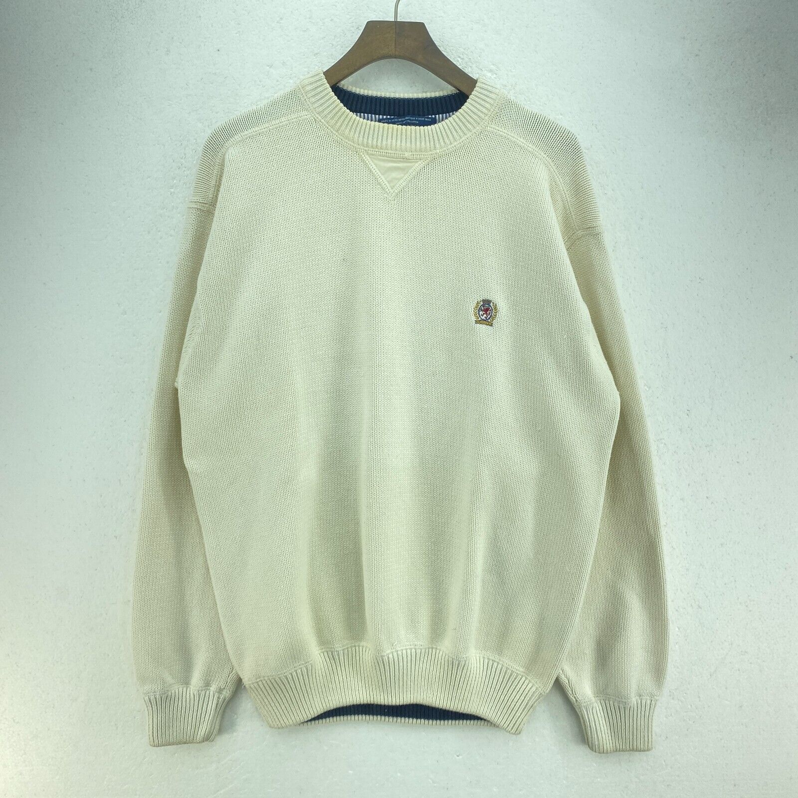 Tommy Hilfiger Embroidered Chest Logo Vintage White Sweater Size M