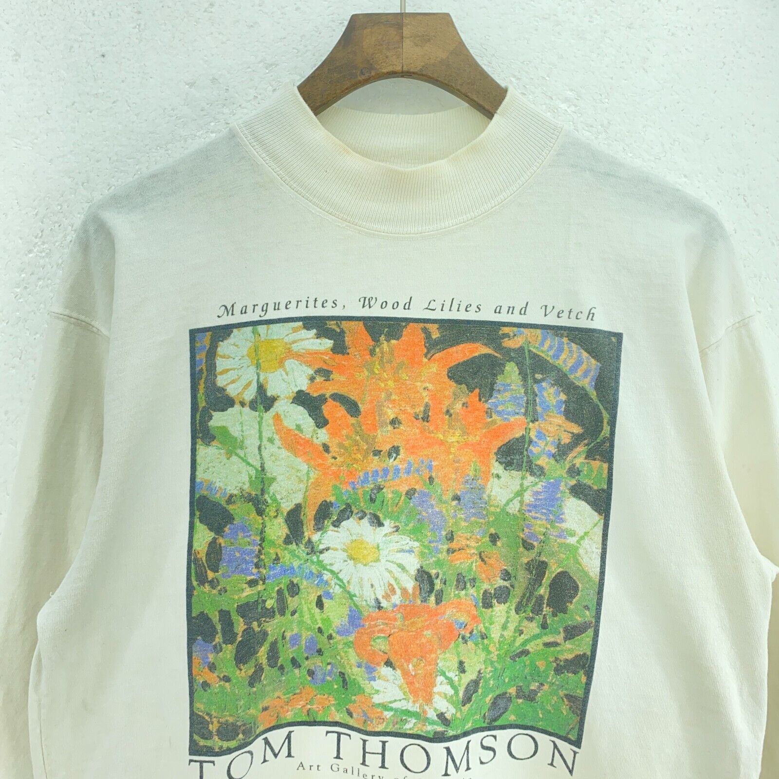 Thom Thomson Ontario Art Gallery Wood Lilies White Long Sleeve T-shirt Size S