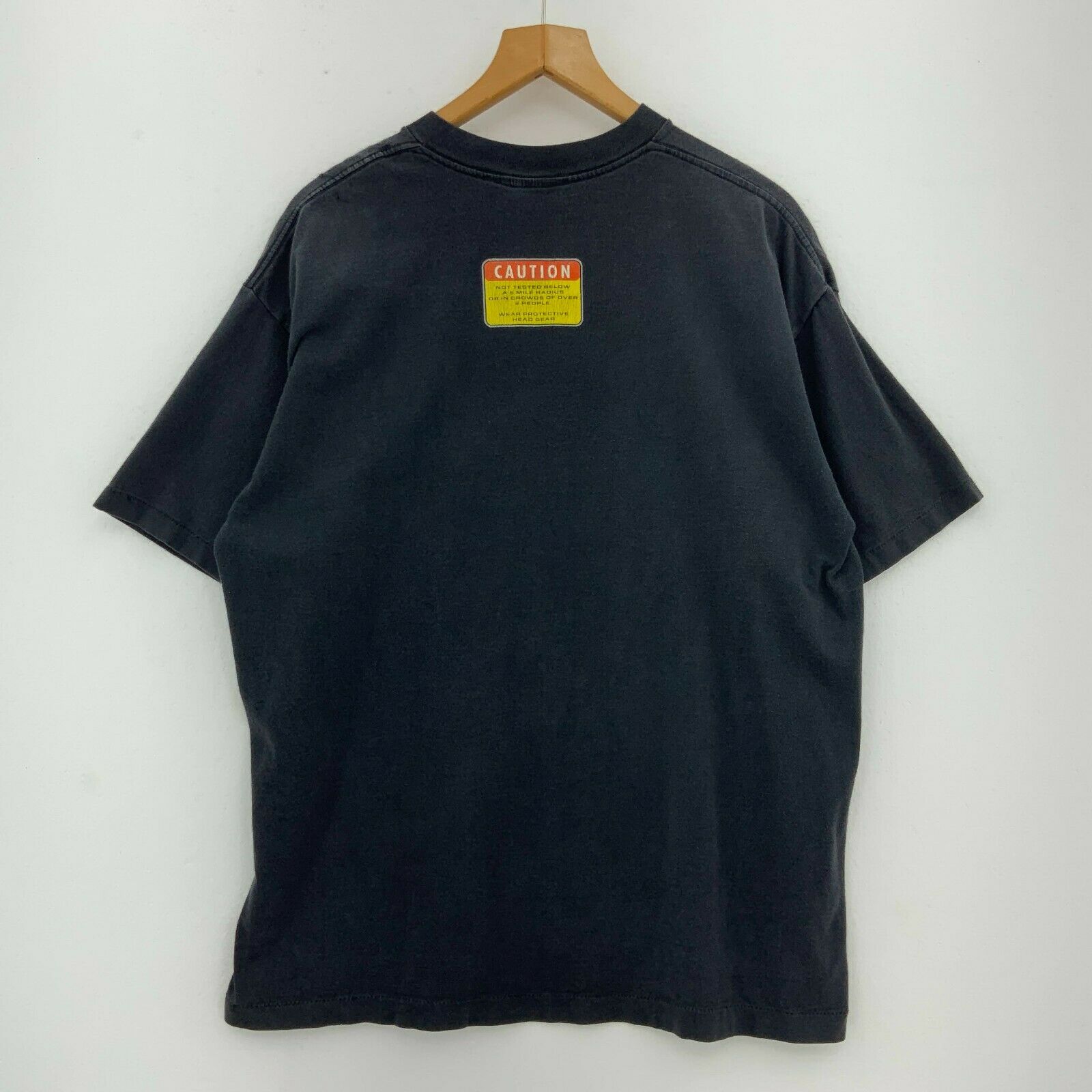 1996 Warner Bros Acme Instant Magnetism Black T-shirt Size XL Looney Tunes