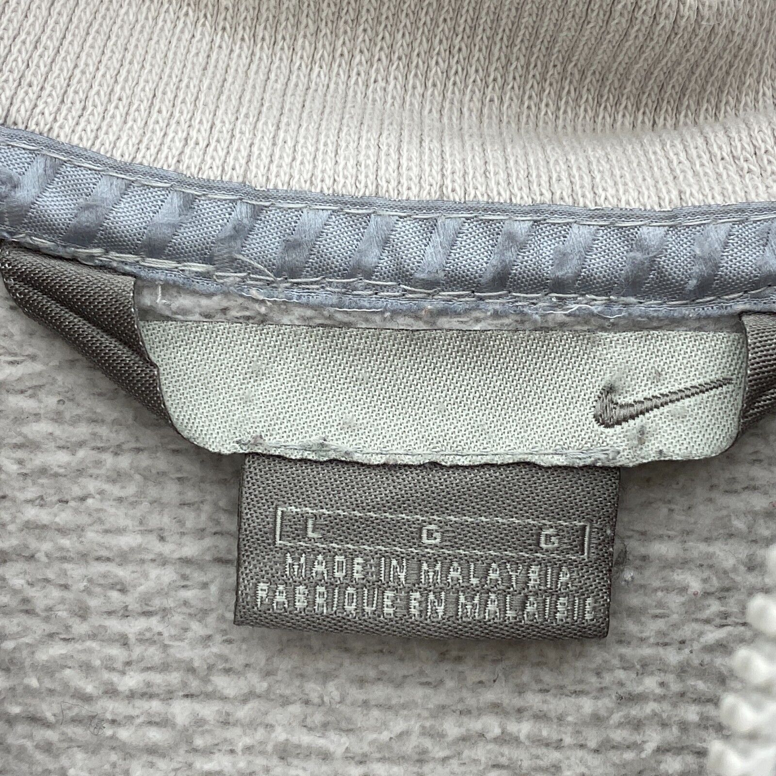 Nike Swoosh Check Embroidered Gray Pullover Jacket 1/4 Zip Size L
