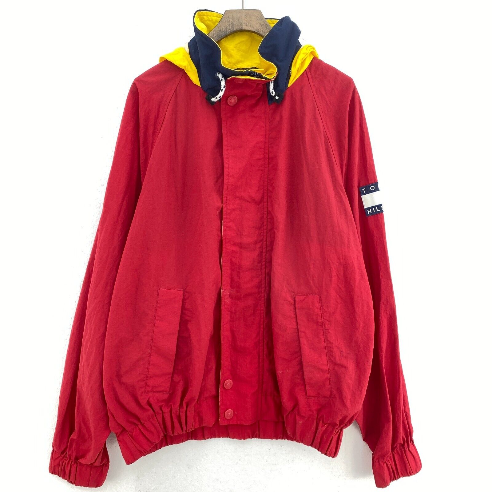 Tommy Hilfiger Vintage Red Windbreaker Hooded Jacket Size M Full Zip Up