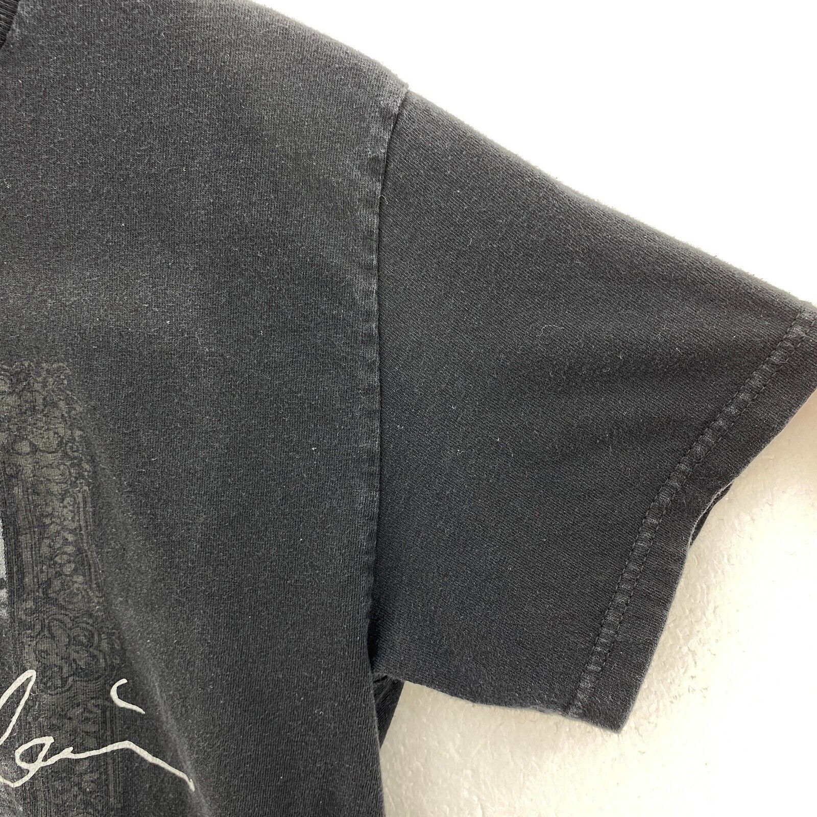 Kurt Cobain Nirvana Music 2006 Sign Graphic Print Black T-shirt Size S
