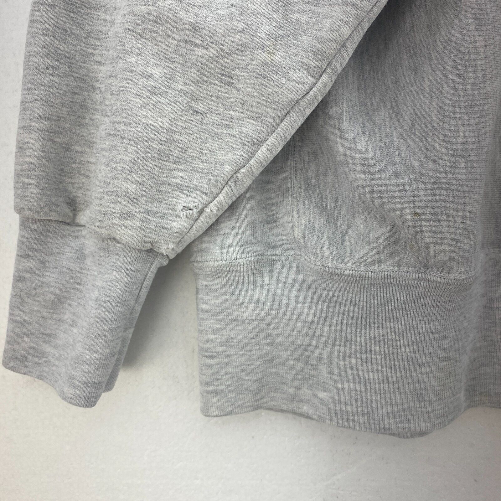 NCAA New York Statue Of Liberty Final Tour Basketball Gray Sweatshirt Size XL
