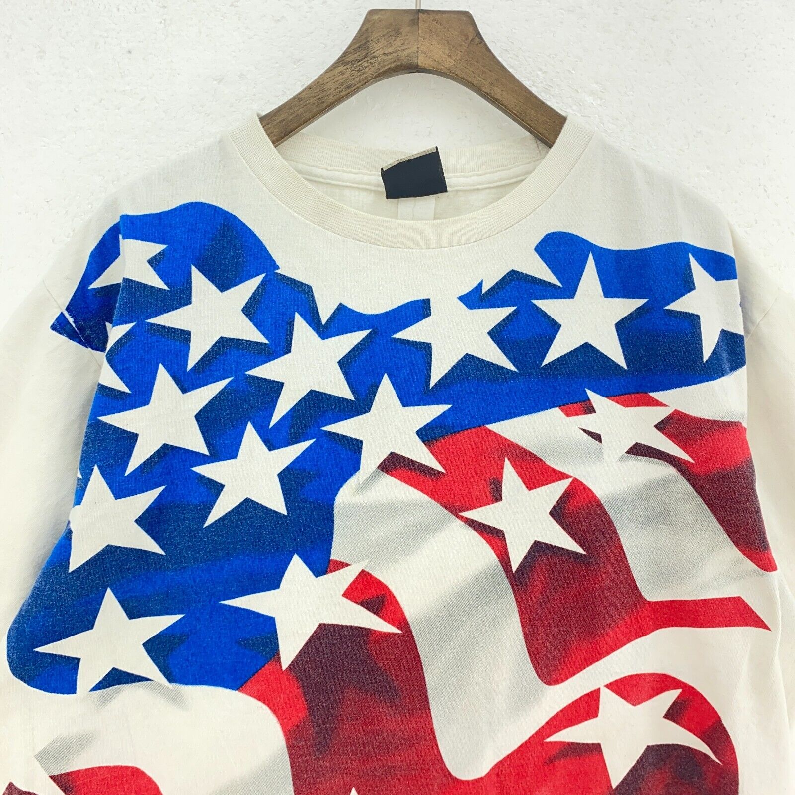 Vintage Liquid Blue 1995 American Flag Stars Stripes White Red T-shirt Size L