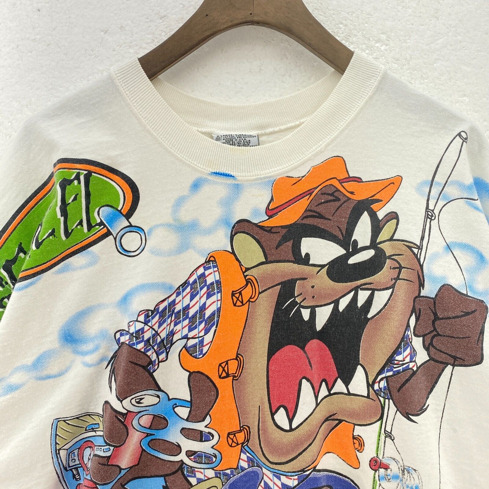 Looney Tunes Tasmanian Devil Fisher White Vintage T-shirt XL