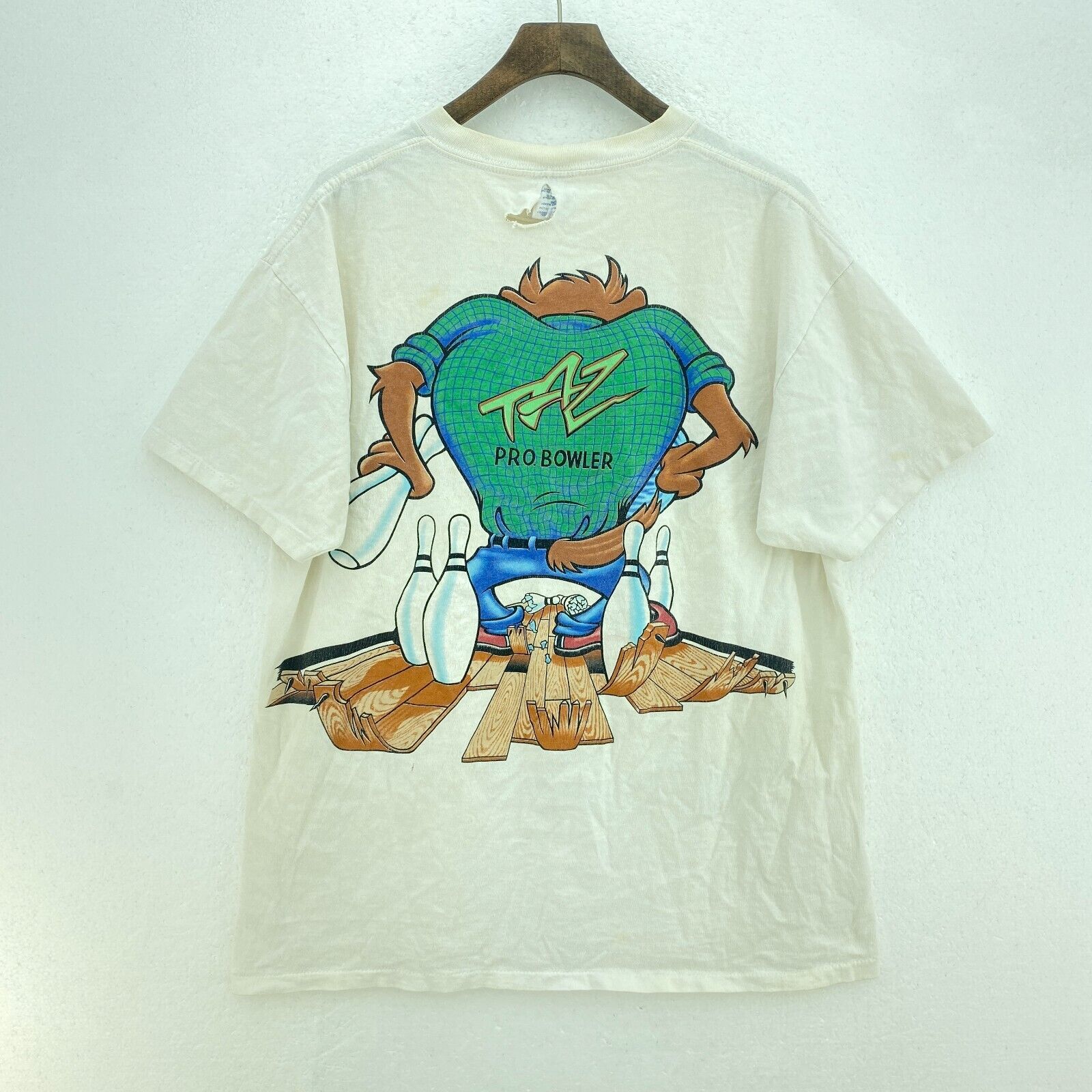 Tasmanian Devil Bowling 1995 Front and Back Print T-shirt Size L White
