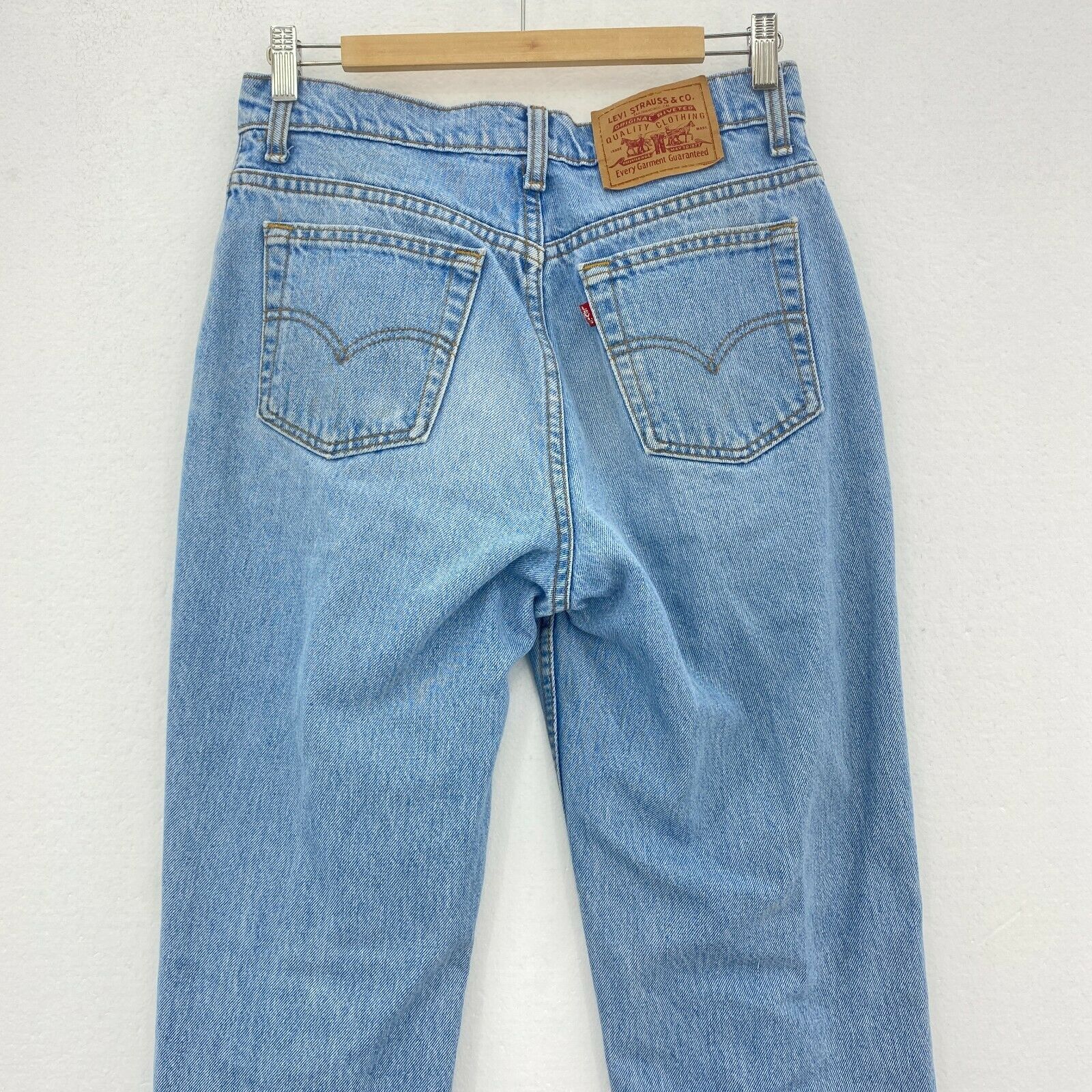 Levi's Slim Fit Light Wash Blue Jeans Size 30