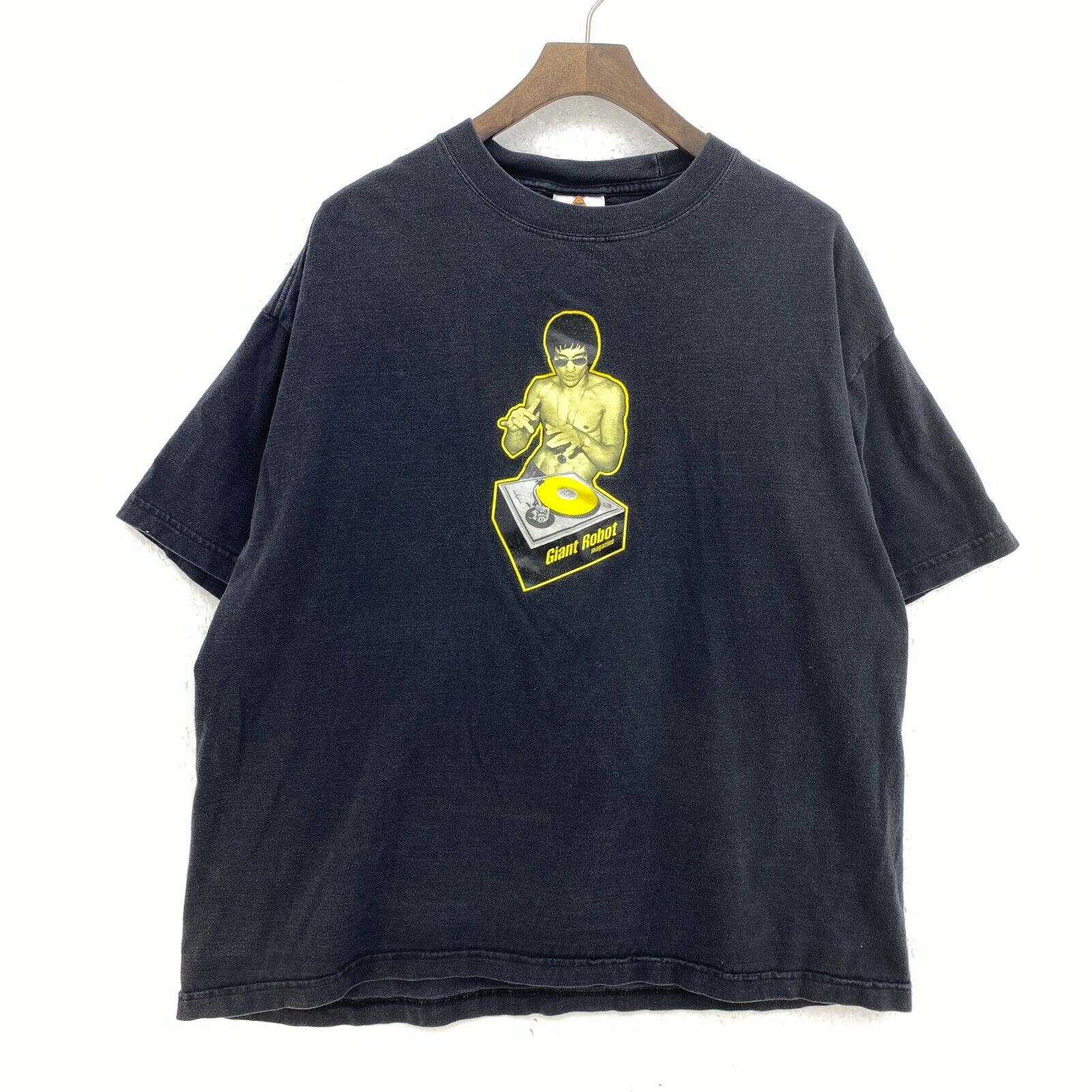 Giant Robot Magazine Popular Culture Dj Bruce Lee Black T-shirt Size XL