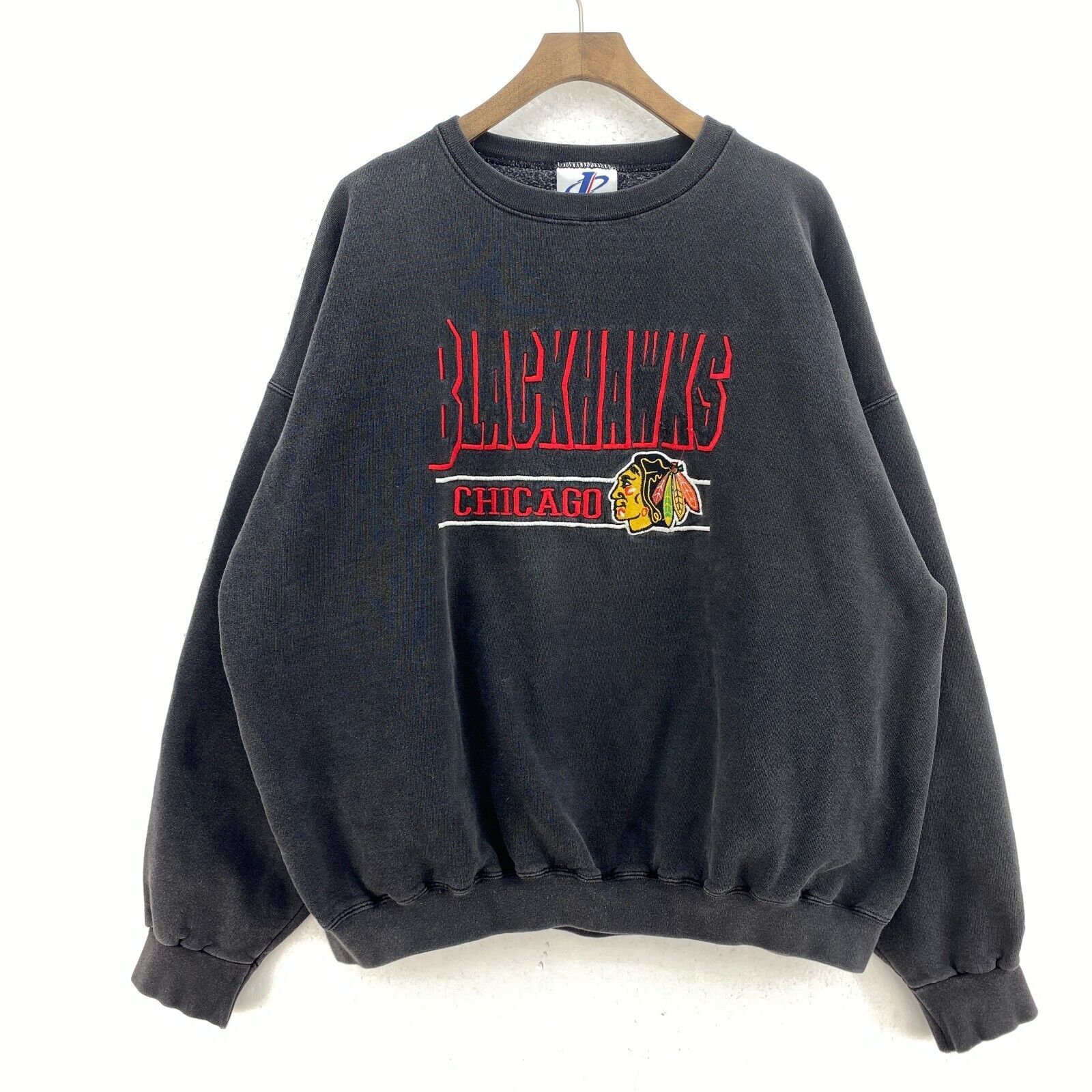 Vintage Logo Athletic Blackhawks Chicago NHL Black Sweatshirt Size XL
