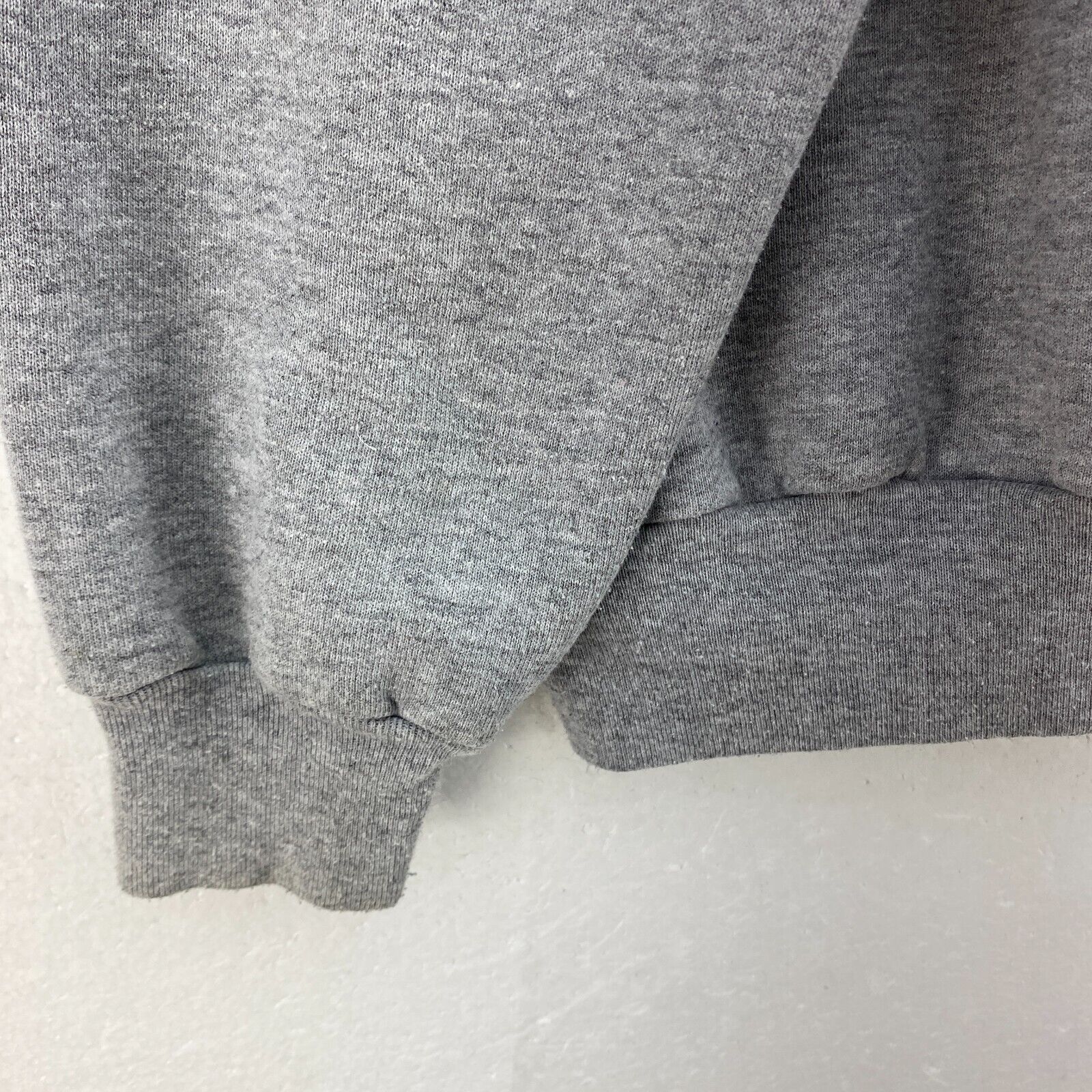 Vintage Notre Dame Fighting Irish NCAA Gray Turtle Neck Sweatshirt Size L