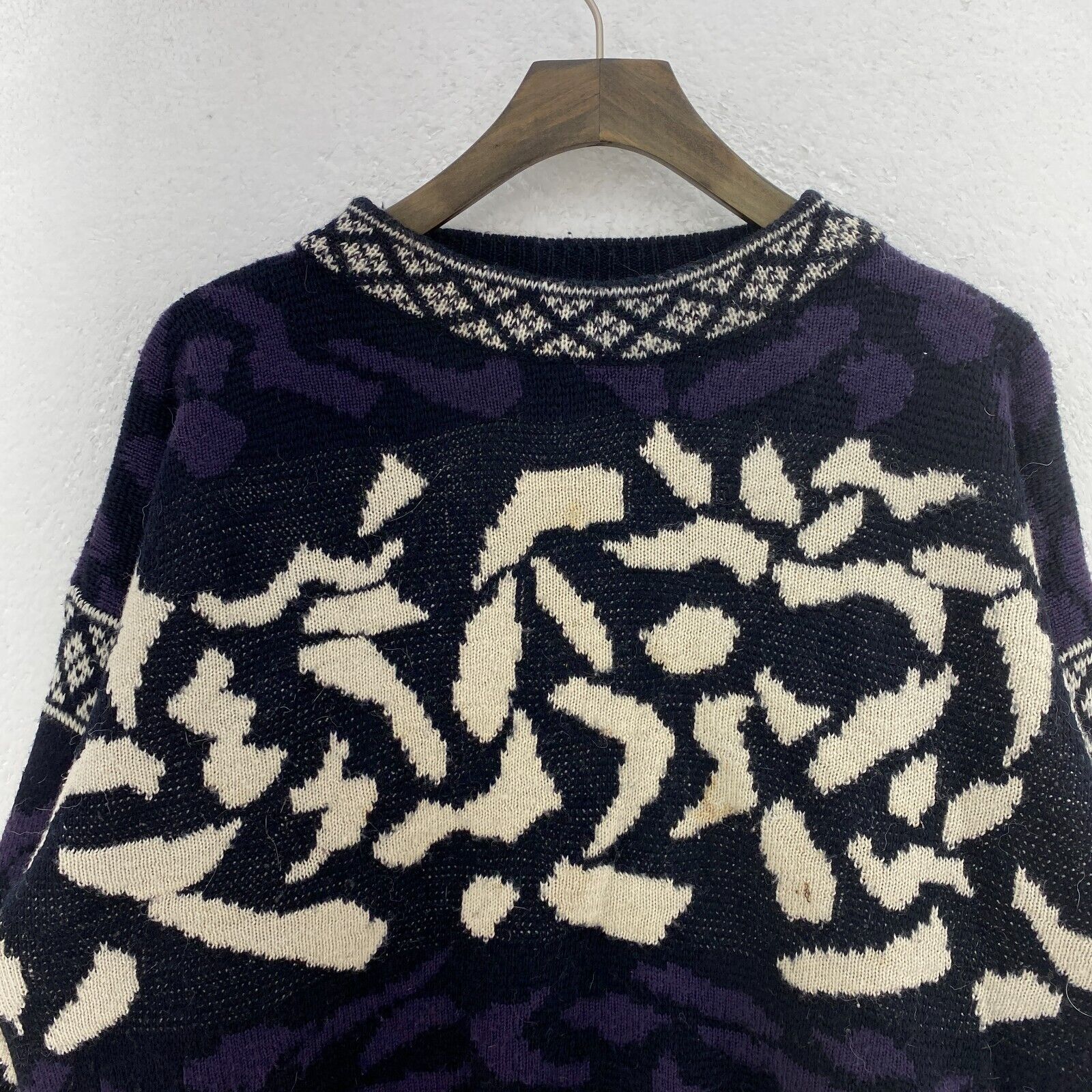 Vintage Mexx Geometric Print Purple Crewneck Sweater Size S