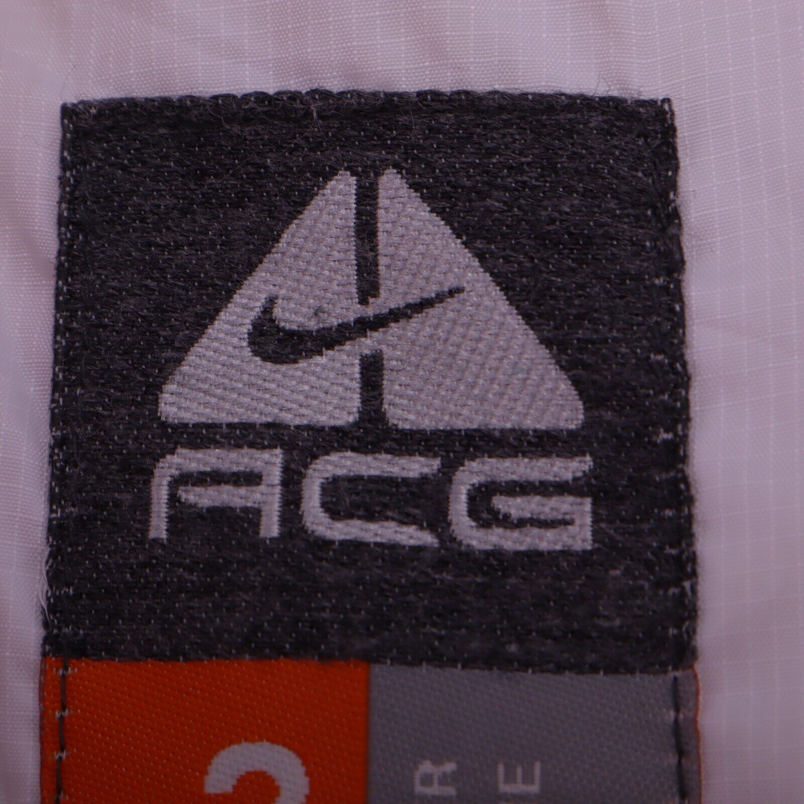 Nike ACG Women's Down Puffer White Full Zip Size Medium