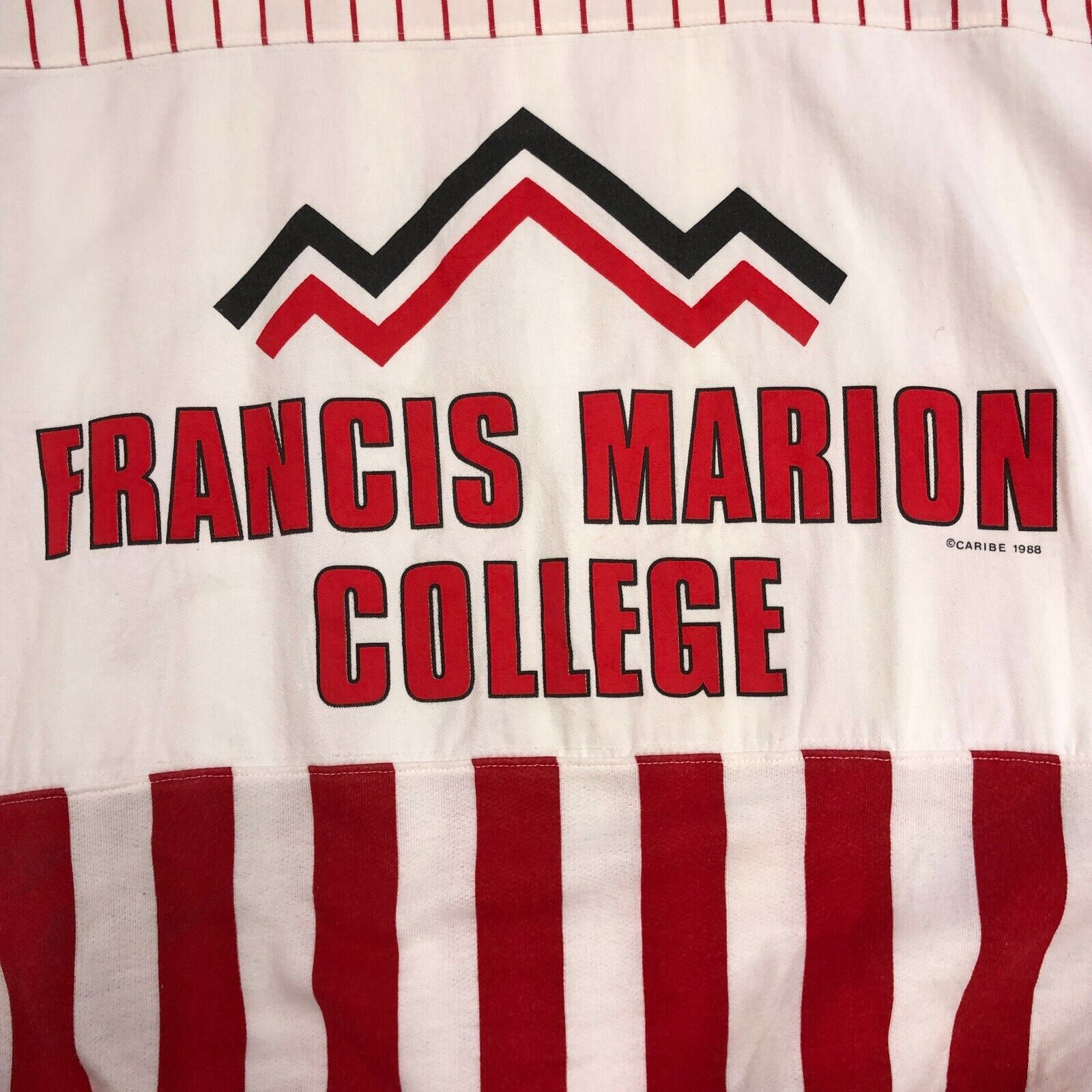 Francis Marion College White Sweatshirt Size XL 1998
