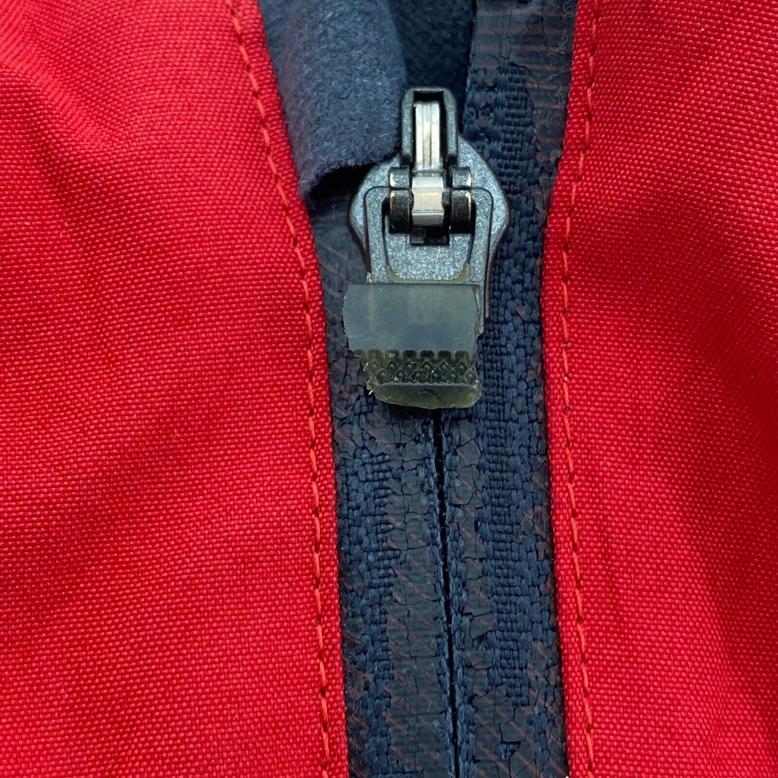 Nike ACG 3 Vintage Windbreaker Hooded Jacket Full Zip Pockets Size L Red