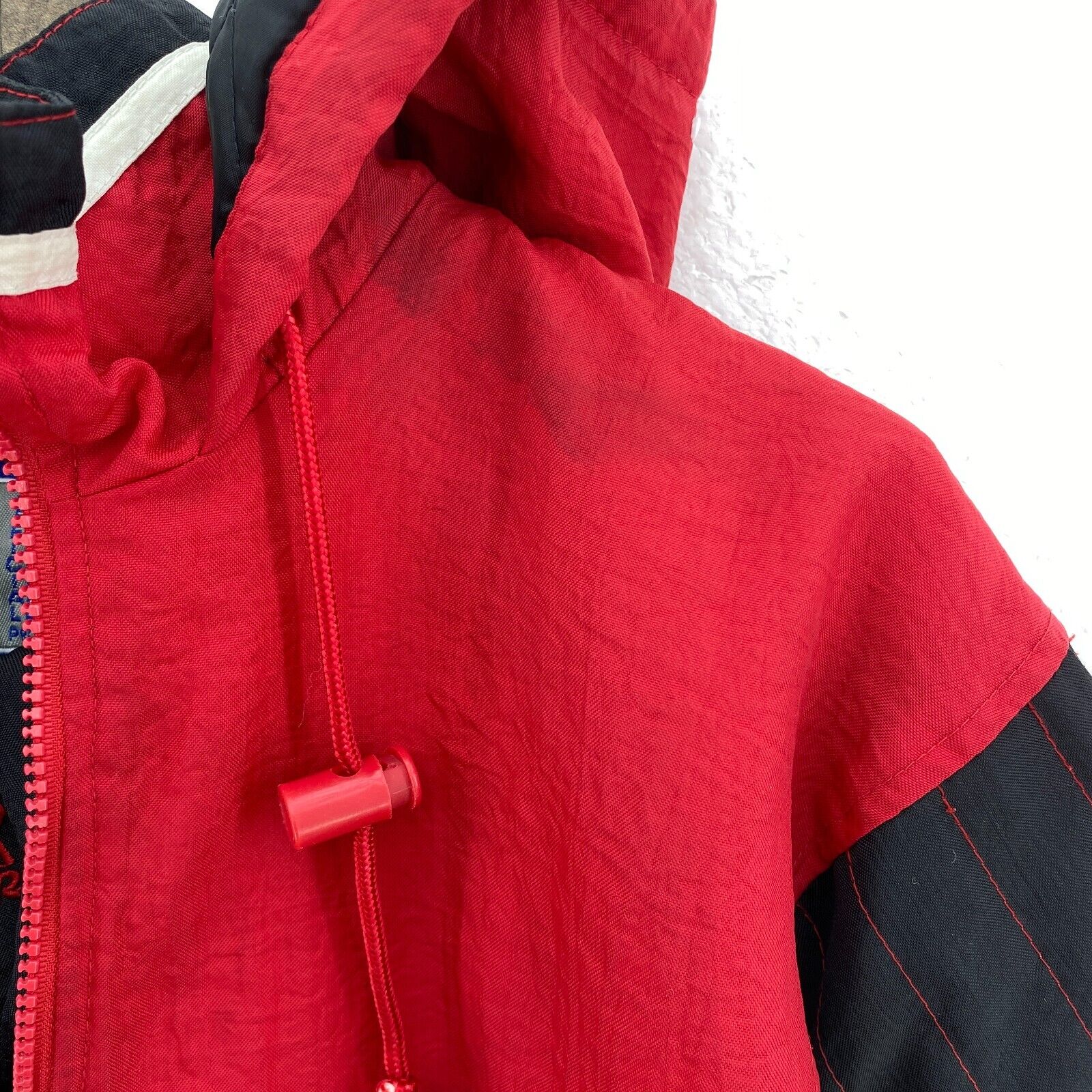 Starter Chicago Bulls Logo NBA Hooded Insulated Jacket Red Size M Kid's 1/4 Zip